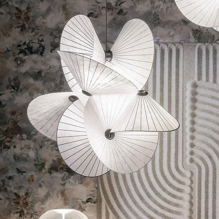 Lustre suspension blanc au design torsadé moderne — LZ4X9Q