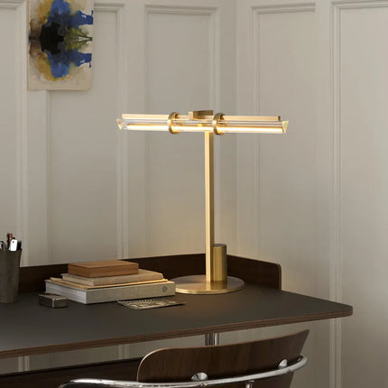 Lampe de bureau LED minimaliste en cristal pour lecture et travail — LZ4X9P2