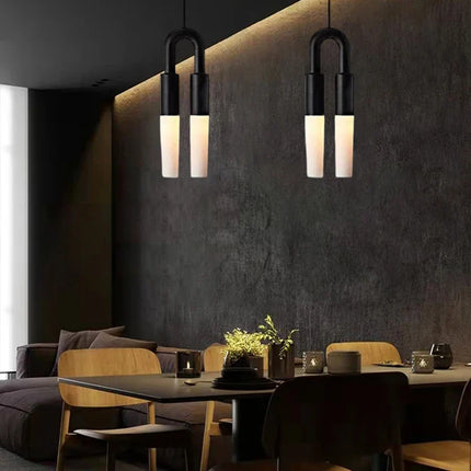 Lustre Art Déco en métal noir et blanc à fil réglable — LZ4P9XQ