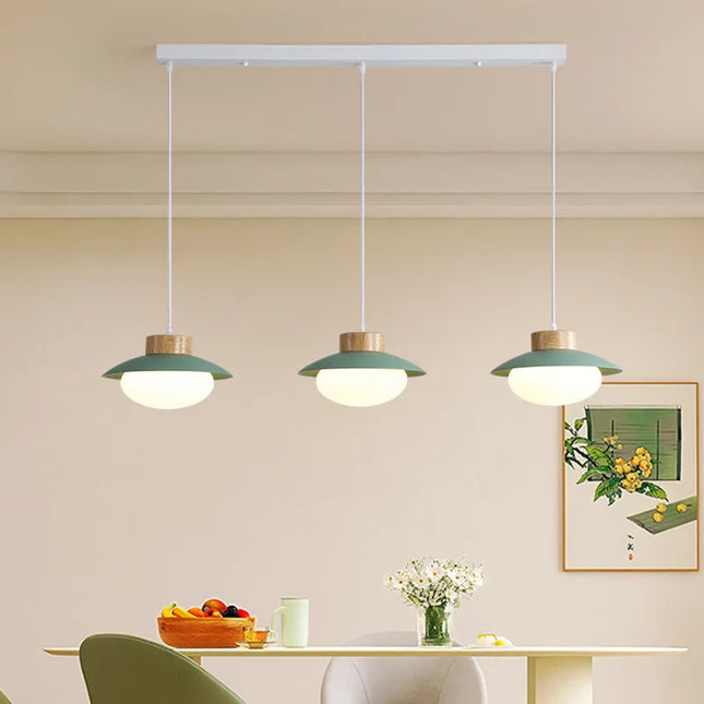 Lustre LED en métal au design moderne pour intérieur — LZ4X9P