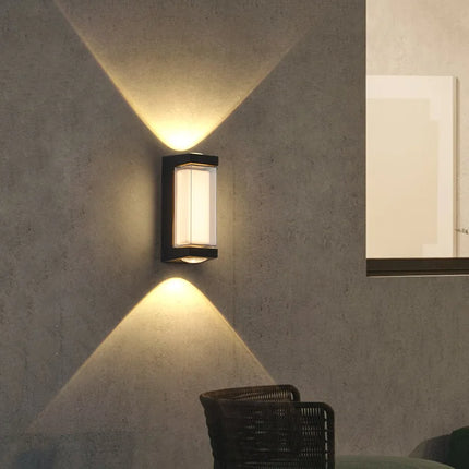 Applique murale LED étanche pour extérieur, jardin et couloir — LZ4X9M2
