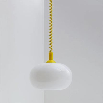Lustres en verre Bauhaus lampes suspendues nordiques chambre à coucher en plus du salon salle à manger Restaurant lampe suspendue de couleur moderne