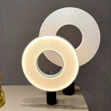 Lustre LED moderne en tissu Iris pour décoration d’hôtel — LZ4X9P