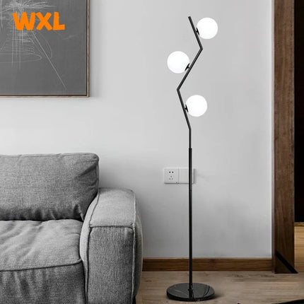Lampadaire LED nordique en fer et verre pour intérieur — LZ4XJ9