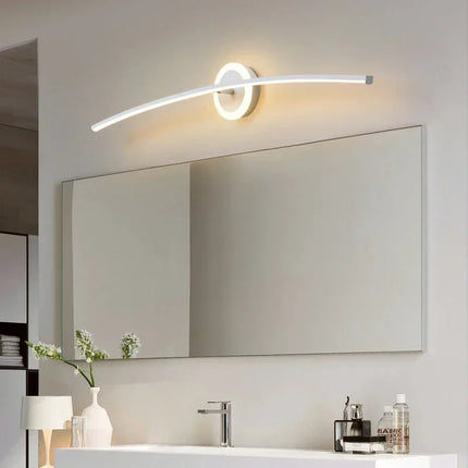 Applique murale LED au design moderne pour décoration intérieure élégante — LZ4X9P2Q