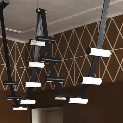 Lustre Art Déco LED avec barre lumineuse en cuir synthétique — LZ4G7XQ