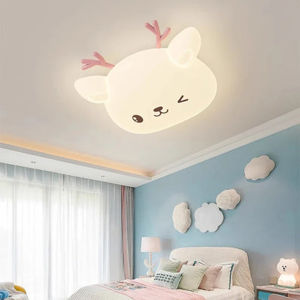 Plafonnier nordique faon pour chambre d’enfant chaleureuse — LZ7QX2