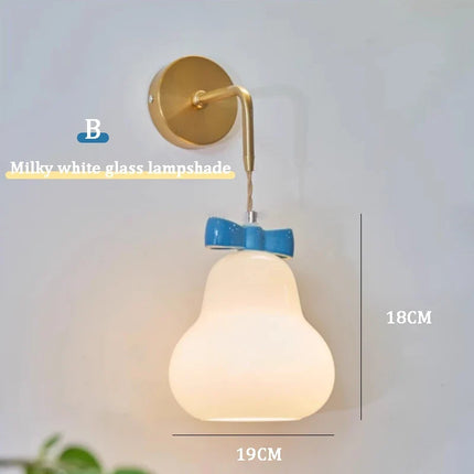 Suspension en verre avec nœud rose pour chambre d’enfant — LZ4X9P2