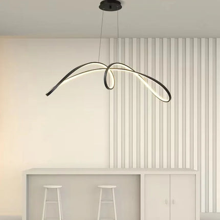 Lustre papillon en aluminium avec éclairage LED intégré — LZ4X9P