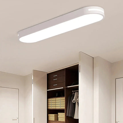 Plafonnier LED moderne pour balcons, couloirs, chambres et cuisine — LZ4X9P2