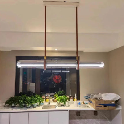 Lustre LED long design moderne en cuir et verre — LZ4X9P