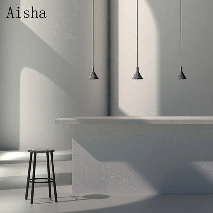 Suspension industrielle rétro en ciment pour bar et café — LZ4D9Q7