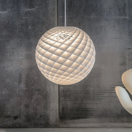Suspension design haut de gamme avec grande sphère originale — LZ4P9XQ
