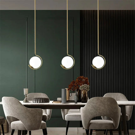 Suspension nordique en métal et verre avec boule LED décorative — LZ4X9P2