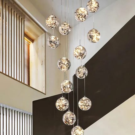 Lustre spirale moderne avec LED et boule de cristal — LZ4X9P