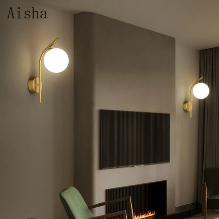 Applique murale en cuivre avec globe en verre au design élégant — LZ4X9T2