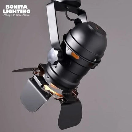 Suspension industrielle rétro avec éclairage LED vintage — LZ4X9P2