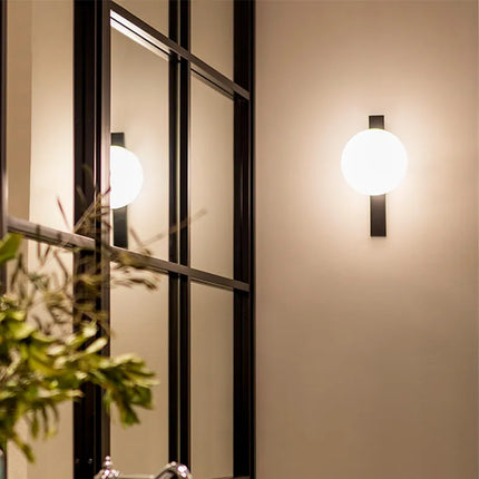 Applique murale LED sphérique au design moderne — LZ4Q9T1