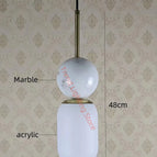Boule de marbre blanc / Lumière chaude