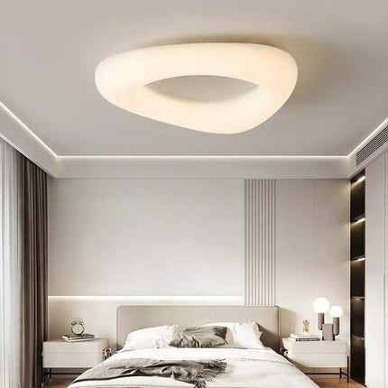 Plafonnier LED moderne en forme de nuages avec télécommande — LZ4X9P