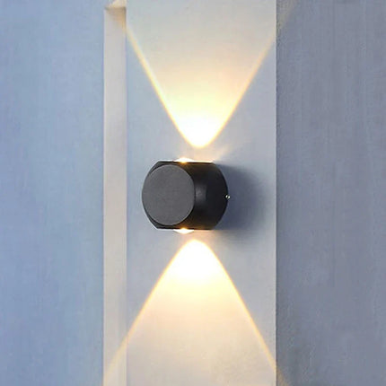 Applique murale LED hémisphérique quatre faces pour extérieur et balcon — LZ4X9QJ
