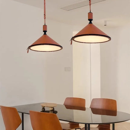 Lustre LED moderne avec ceinture en cuir pour décoration intérieure — LZ4X9P