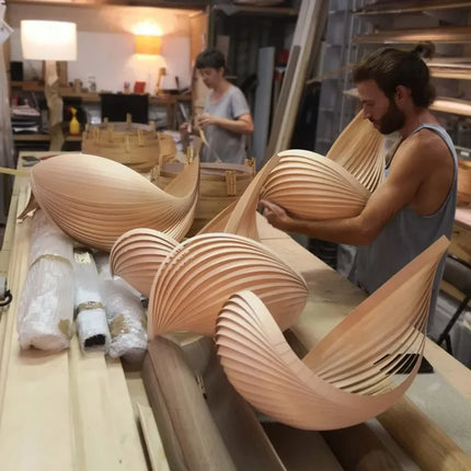 Suspension japonaise artisanale en bois à finition plissée — LZ4G7T1