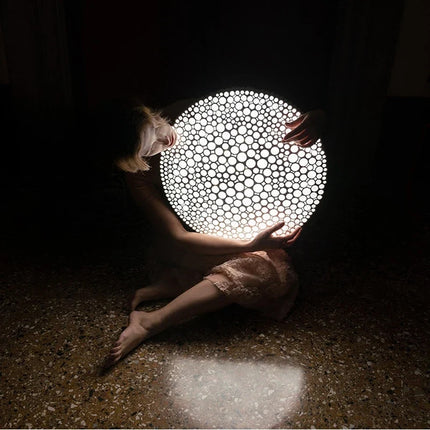 Plafonnier LED design nid d'abeille minimaliste et élégant — LZ4G7X2