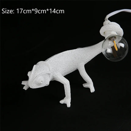 Applique murale lézard en résine avec luminaire de nuit — LZ4X9P2