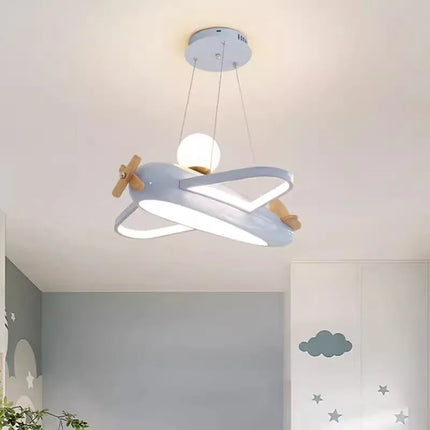 Lustre romantique élégant pour chambre d’enfant — LZ4X9Q2