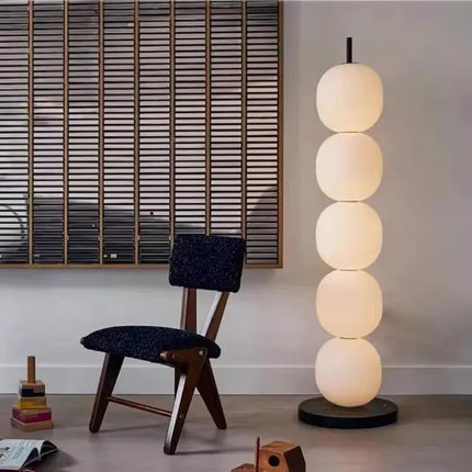 Lampadaire Nordic Mainkai avec abat-jour en verre blanc pour salon et chambre — LZ4P9XQ