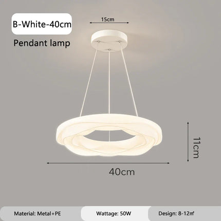 Lustre couronne romantique pour chambre enfant — LZ4P9XQ