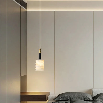 suspension moderne en pierre naturelle pour un éclairage minimaliste