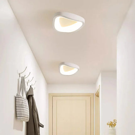 Plafonnier LED moderne pour décoration intérieure — LZ4X9P