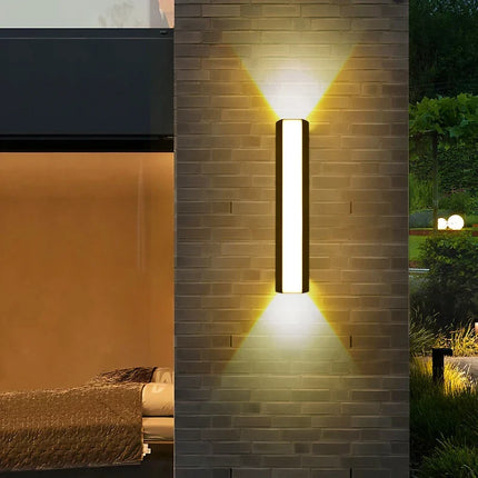 Applique murale extérieure jardin à LED haute luminosité — LZ4N7Q2