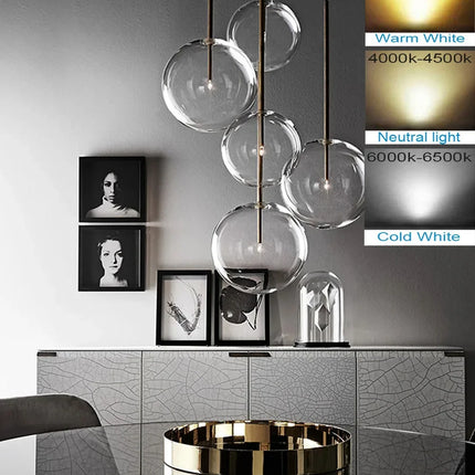 Suspension nordique moderne en verre clair