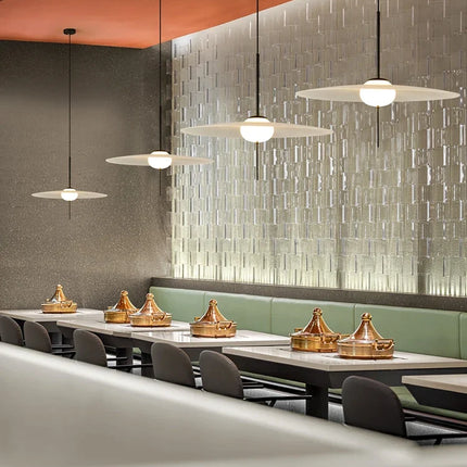 Lustre suspension design danois UFO pour ambiance luxueuse — LZ4Q7X9