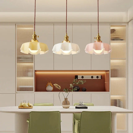 Lustre plissé simple pour éclairage intérieur doux — LZ4X9P2