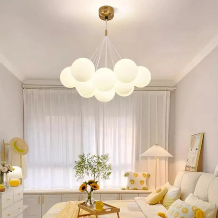 Lustre suspension moderne à boules blanches LED pour salon et salle à manger — LZ4X9Q