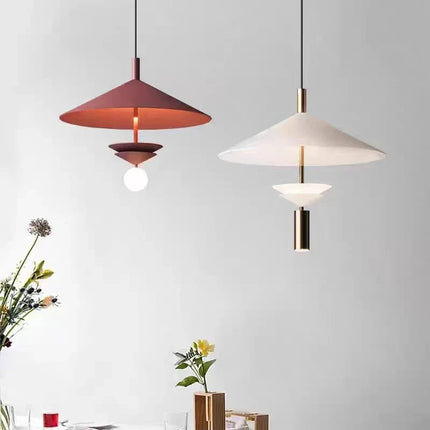 Lustre en métal avec fil réglable et lumière 3000K — LZ4X9V