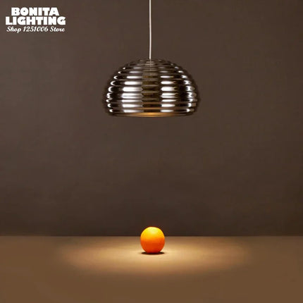 Suspension demi-cercle en métal rayé pour intérieur élégant — LZ4X9T