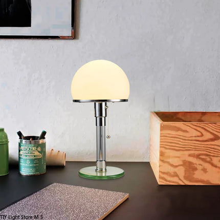 Lampe de table LED Bauhaus en verre et acier inoxydable Wilhelm Wagenfeld — LZ4X9T2