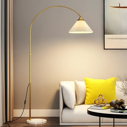 Lampadaire LED moderne à base marbre et métal pour salon ou chambre — LZ4X9P2