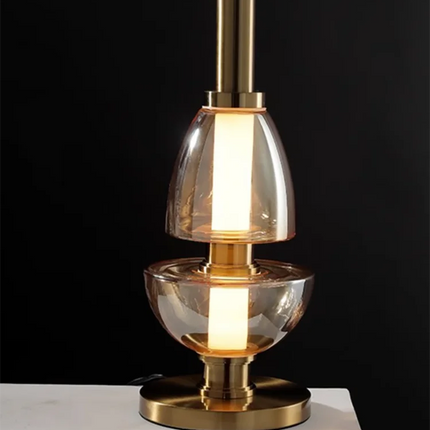 lustre en verre design nordique pour espace moderne