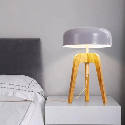 Lampadaire en bois avec adaptateur pour maison, hôtel ou magasin — LZ4X9T2