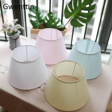 Lampe de bureau moderne à motif nœud papillon pour décoration de chambre — LZ4X9P2