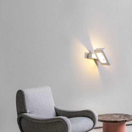 Applique murale LED rotative au design moderne pour intérieur — LZ4X9T2