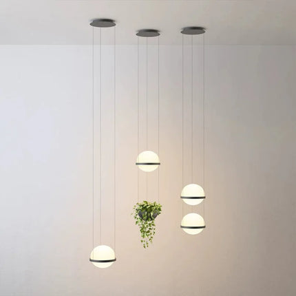 Suspension nordique avec plante artificielle en pot suspendu — LZ4X9T