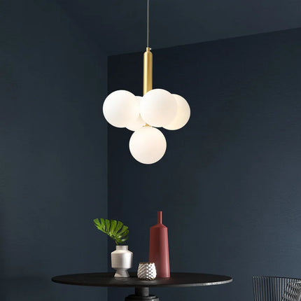 Lustre suspension en verre laiteux style nordique pour intérieur — LZ4D9X2