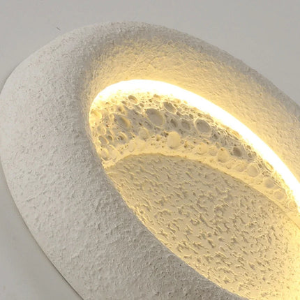 Applique murale LED en résine forme lune avec intensité réglable — LZ4X7P9